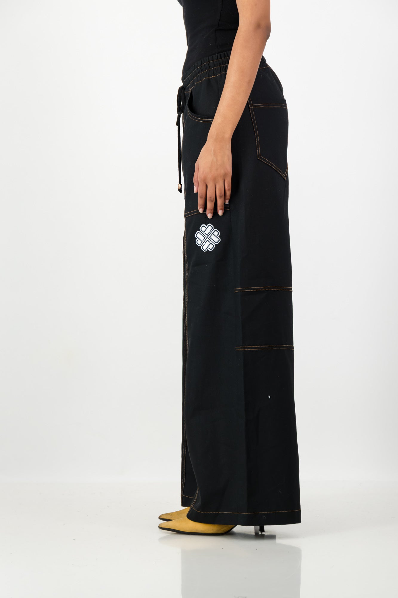 TOPSTITCHED DENIM PANTS BLACK