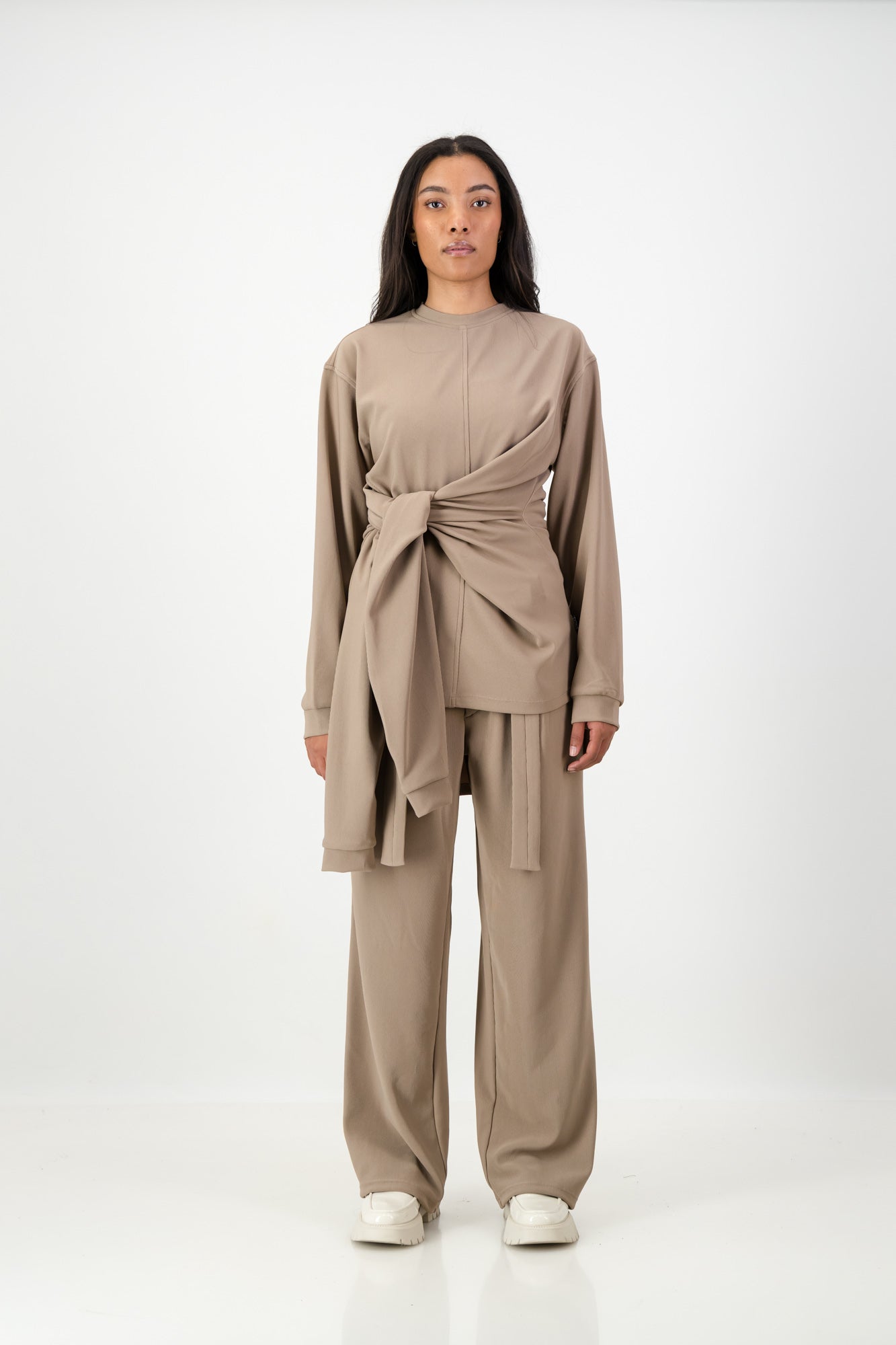 KNOTTED LONG SLEEVE T-SHIRT BROWN