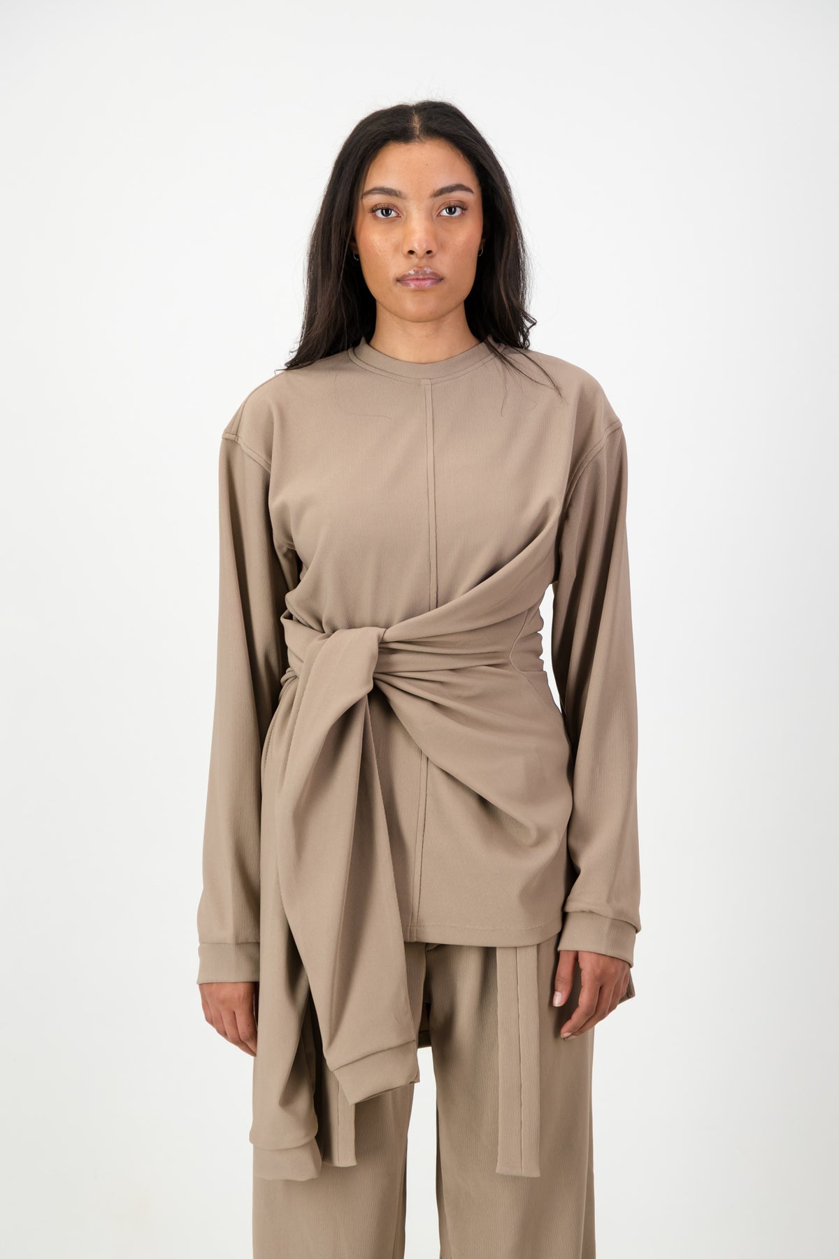 KNOTTED LONG SLEEVE T-SHIRT BROWN