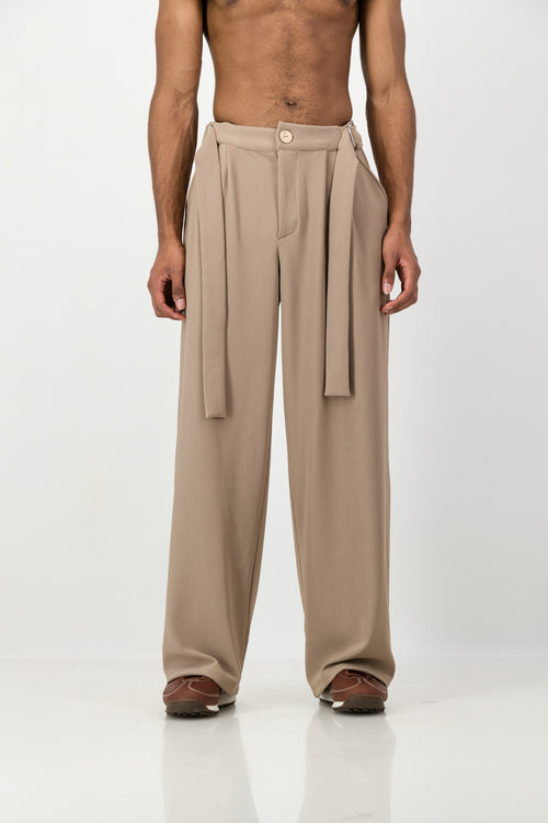 ADJUSTABLE WAIST PLEATED PANTS BROWN